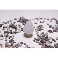 Яйцо из камня горный хрусталь (AK0277)