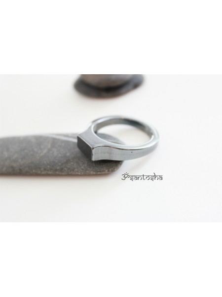Перстень из гематита (PR0038)